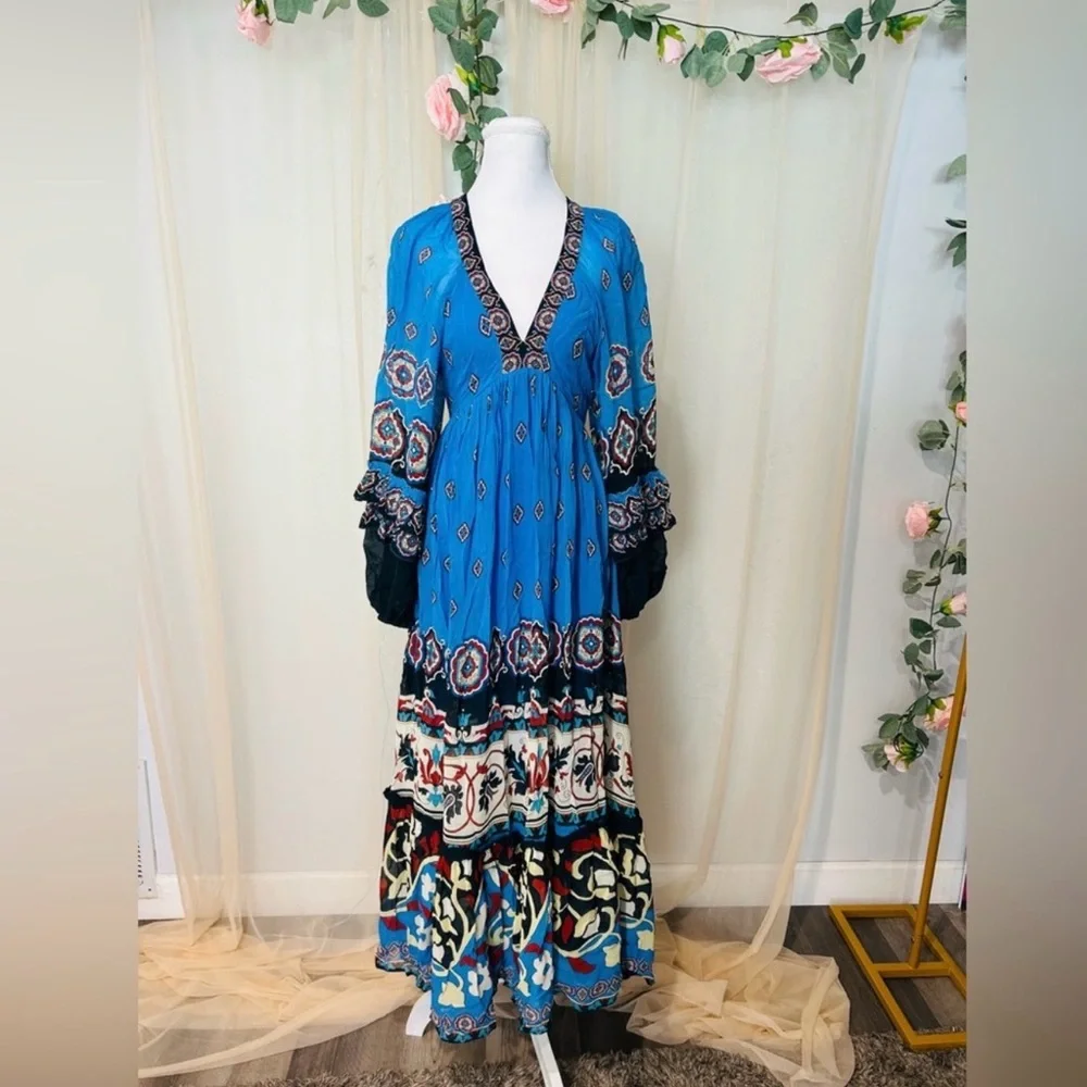 FARM Rio Blue Printed Maxi Dress - Picture 4 of 5